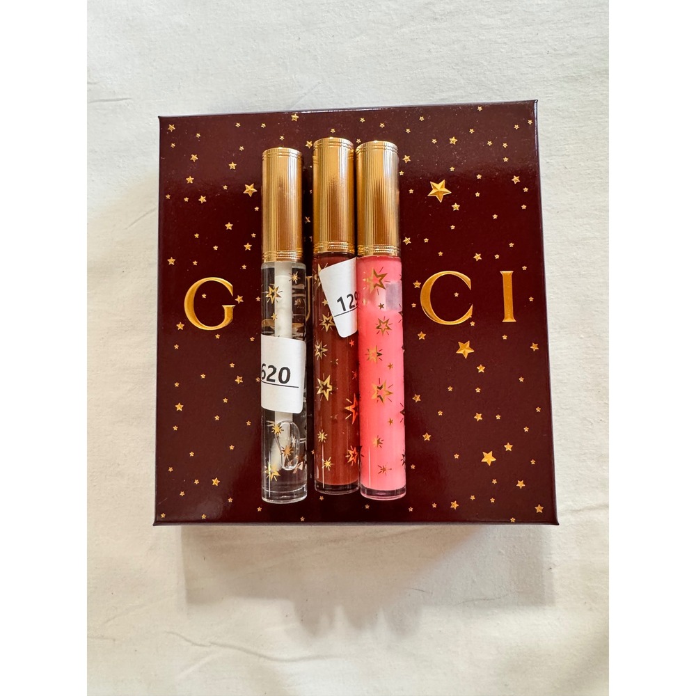 Bundle of Gucci Beauty Rosso Ancora 509 Lip Set Matte + 3 Liquid Glow Lipstick